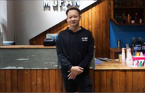 美發(fā)洗頭洗不好，被罵誰(shuí)都會(huì)不